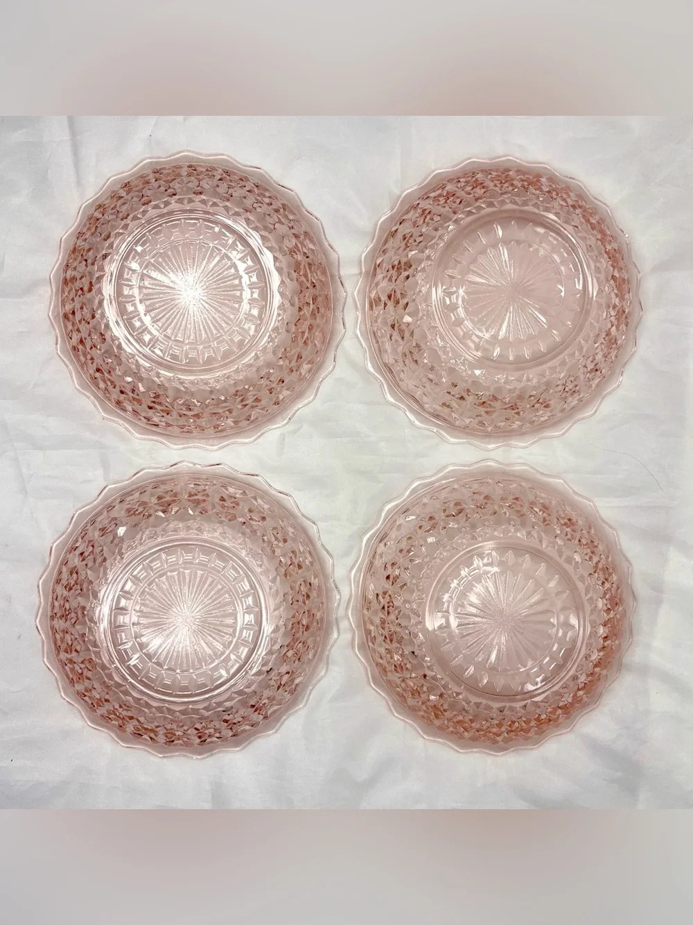 4 Vintage Jeanette Holiday Button Bow Pink Depression Glass Berry Dessert Bowl